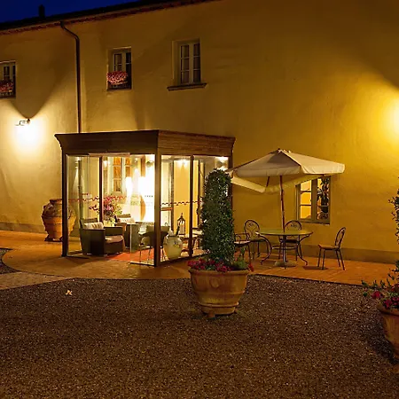 Borgo Sant'ippolito Country 4* Ginestra Fiorentina