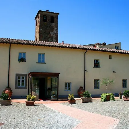 Borgo Sant'ippolito Country 4*
