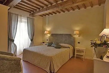 Borgo Sant'ippolito Country 4*